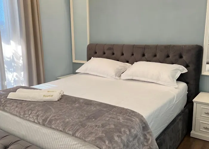 Rooftop Light Apartament Tirana