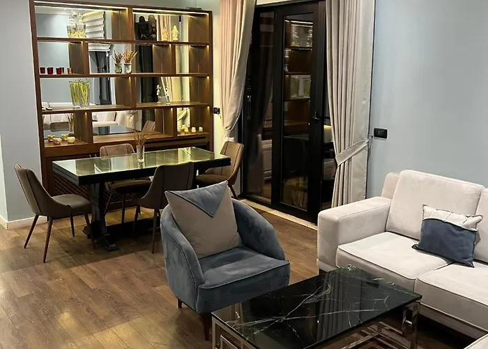 Rooftop Light Apartament Tirana