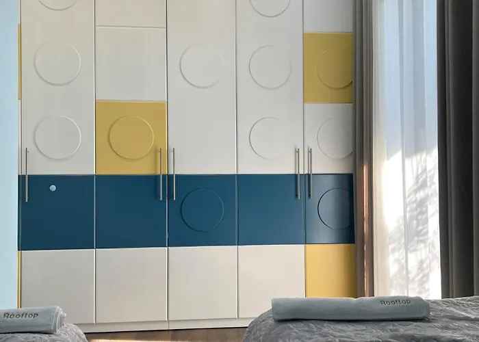 Rooftop Light Apartament